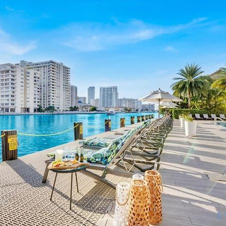 Balcony - Pool - Near Beach - Gym Hallandale Beach Zewnętrze zdjęcie