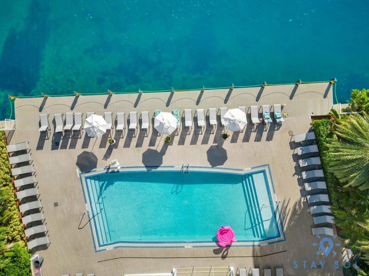 Balcony - Pool - Near Beach - Gym Hallandale Beach Zewnętrze zdjęcie